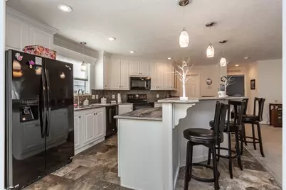 37 Bluejay Street, Tiverton, RI 02878 - Photo 8