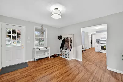 98 Fox Woods Dr, Springfield, MA 01129 - Photo 6