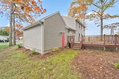 98 Fox Woods Dr, Springfield, MA 01129 - Photo 36