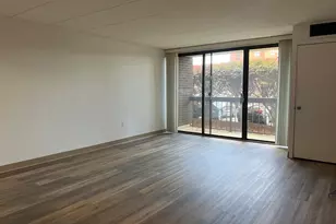 1 Pond St, Winthrop, MA 02152 - Photo 4