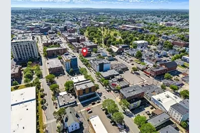 159 Essex St, Lawrence, MA 01840 - Photo 12