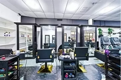 350 Esses St, Lawrence, MA 01840 - Photo 6