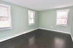 19 Crestwood Dr, Northborough, MA 01532 - Photo 10