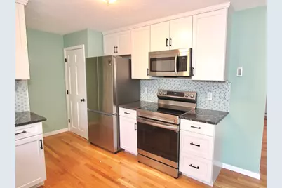 19 Crestwood Dr #19, Northborough, MA 01532 - Photo 8