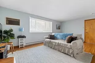 880 Broadway, Chelsea, MA 02150 - Photo 2