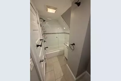 26 Bradfield Ave #3, Boston, MA 02131 - Photo 10