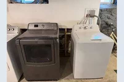 26 Bradfield Ave #3, Boston, MA 02131 - Photo 18