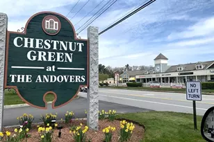 565 Turnpike St, North Andover, MA 01845 - Photo 1