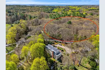 5 Preston Pl, Beverly, MA 01915 - Photo 2