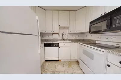 164 Galen St #88, Watertown, MA 02472 - Photo 2