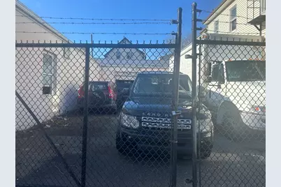 31 Scott St, New Bedford, MA 02744 - Photo 14