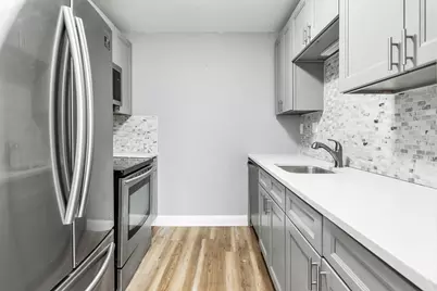 80 Wingate St #2F, Haverhill, MA 01832 - Photo 14