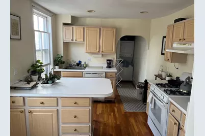 126 Pleasant #3, Marblehead, MA 01945 - Photo 2