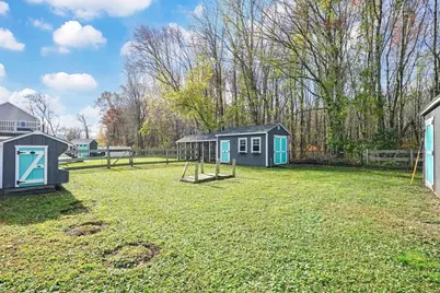 733 Monson Rd, Wilbraham, MA 01095 - Photo 38