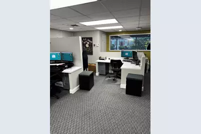 1560 Beacon St #3rd Floor, Brookline, MA 02446 - Photo 14