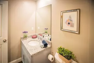 11 Trumpet Vine Ln, Plymouth, MA 02360 - Photo 16