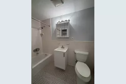 109 Trapelo #4, Waltham, MA 02452 - Photo 6