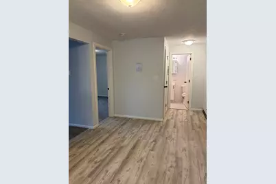 109 Trapelo #4, Waltham, MA 02452 - Photo 4