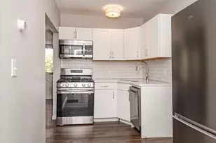 266-274 River St, Waltham, MA 02453 - Photo 10