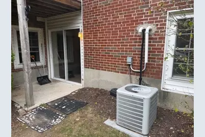 100 Lawrence #5, Haverhill, MA 01830 - Photo 10