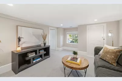 45 Pleasant Street, Marblehead, MA 01945 - Photo 36