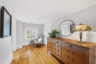 45 Pleasant St, Marblehead, MA 01945 - Photo 18