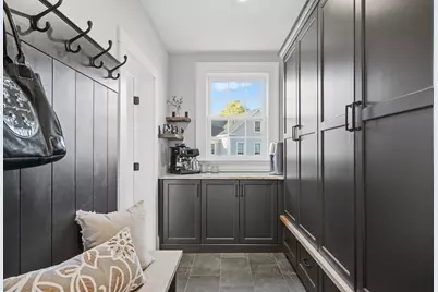 45 Pleasant Street, Marblehead, MA 01945 - Photo 16