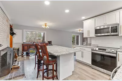 91 Valley Rd, Lunenburg, MA 01462 - Photo 12