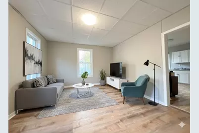 16 1/2 Winslow Street #2, Worcester, MA 01609 - Photo 2