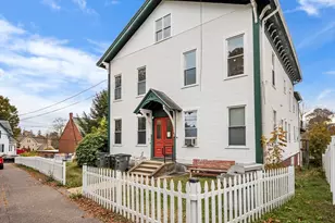 35 Cedar St, Gardner, MA 01440 - Photo 4