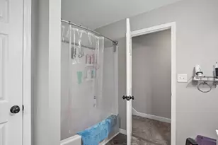 35 Cedar St, Gardner, MA 01440 - Photo 20