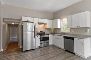 35 Cedar St, Gardner, MA 01440 - Photo 6