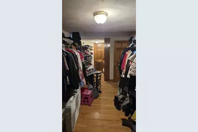 64 Village St, Millis, MA 02054 - Photo 20