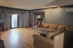 64 Village St, Millis, MA 02054 - Photo 6