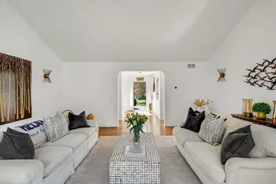 47 Tiffany Drive, Oak Bluffs, MA 02557 - Photo 8