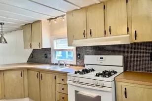 56 Contessa Ln, Springfield, MA 01119 - Photo 4