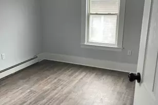 43 Maple St, Spencer, MA 01562 - Photo 4