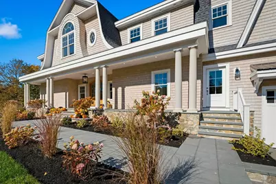 2 Beacon Hill Road, Marblehead, MA 01945 - Photo 4