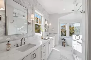 2 Beacon Hill Rd, Marblehead, MA 01945 - Photo 28