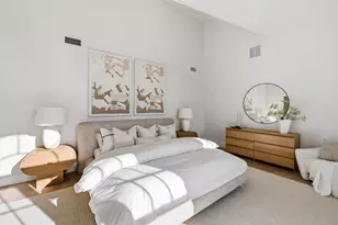 2 Beacon Hill Rd, Marblehead, MA 01945 - Photo 26