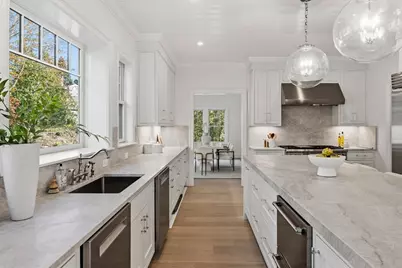 2 Beacon Hill Road, Marblehead, MA 01945 - Photo 14