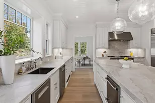 2 Beacon Hill Rd, Marblehead, MA 01945 - Photo 14