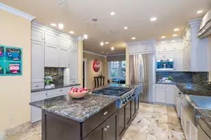 9 Harkness Rd, Pelham, MA 01002 - Photo 14