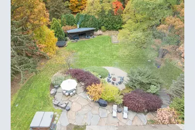 9 Harkness Rd, Pelham, MA 01002 - Photo 40