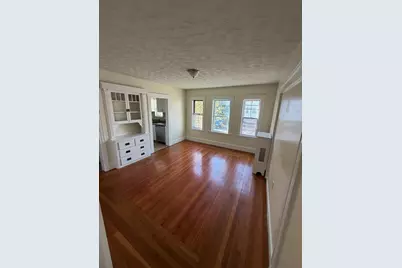 19 Eliot St #19, Medford, MA 02155 - Photo 8