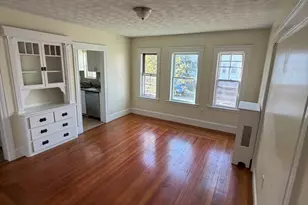 19 Eliot St, Medford, MA 02155 - Photo 8