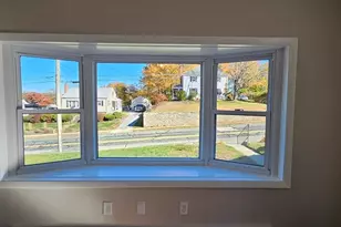 20 Park Ave, Webster, MA 01570 - Photo 6