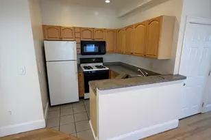 6 Humboldt Pl, Boston, MA 02127 - Photo 2