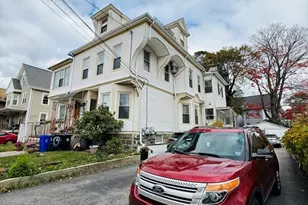 165 Summer St, Malden, MA 02148 - Photo 2