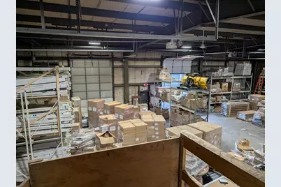 237 River Rd, Uxbridge, MA 01569 - Photo 2